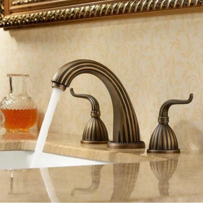 Eldermere Wallbridge Basin Mixer