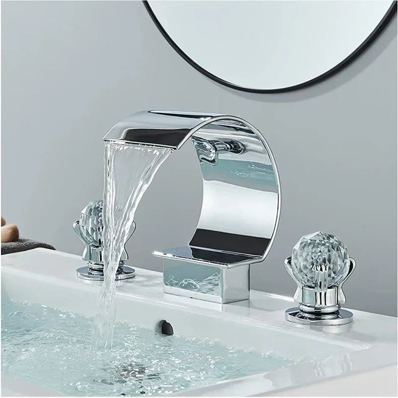 HeritageFlow LuxeSpread Bathroom Faucet