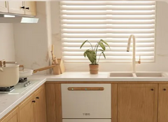 IvoryFlow Pull-Down Kitchen Mixer Tap
