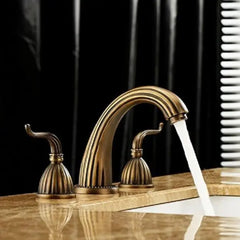 Eldermere Wallbridge Basin Mixer