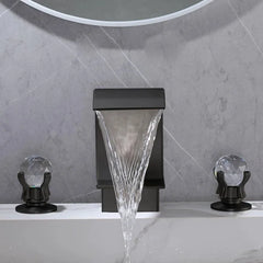 HeritageFlow LuxeSpread Bathroom Faucet