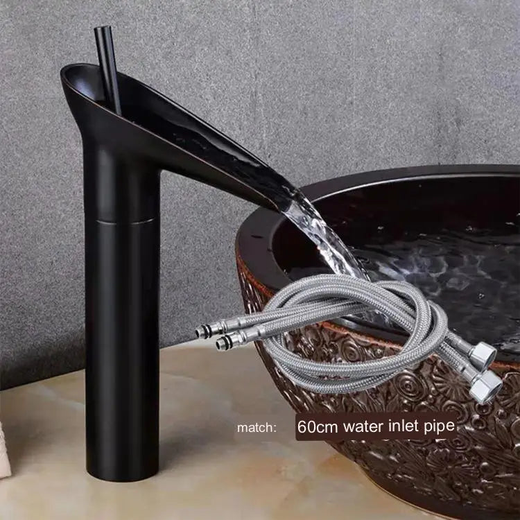 Veloura Cascade Heritage Basin Tap
