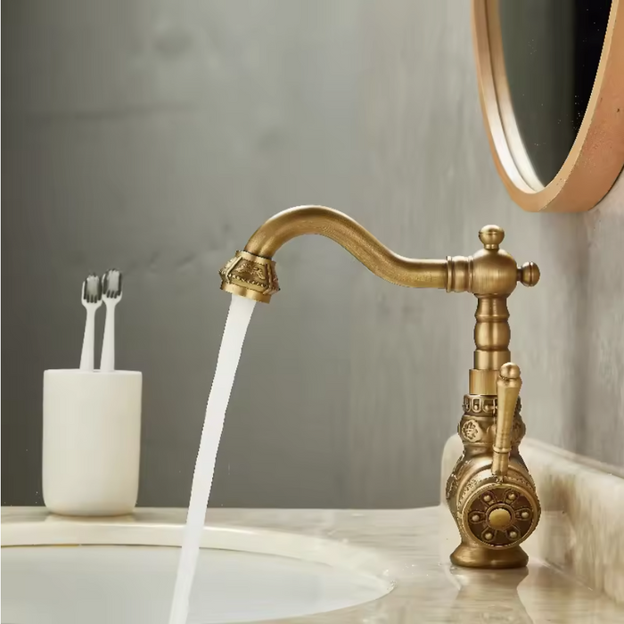 HeritageFlow Pull-Out Bronze Kitchen Faucet